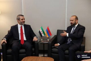 Обсуждены возможности развития двусторонних отношений Армения-Сирия.
