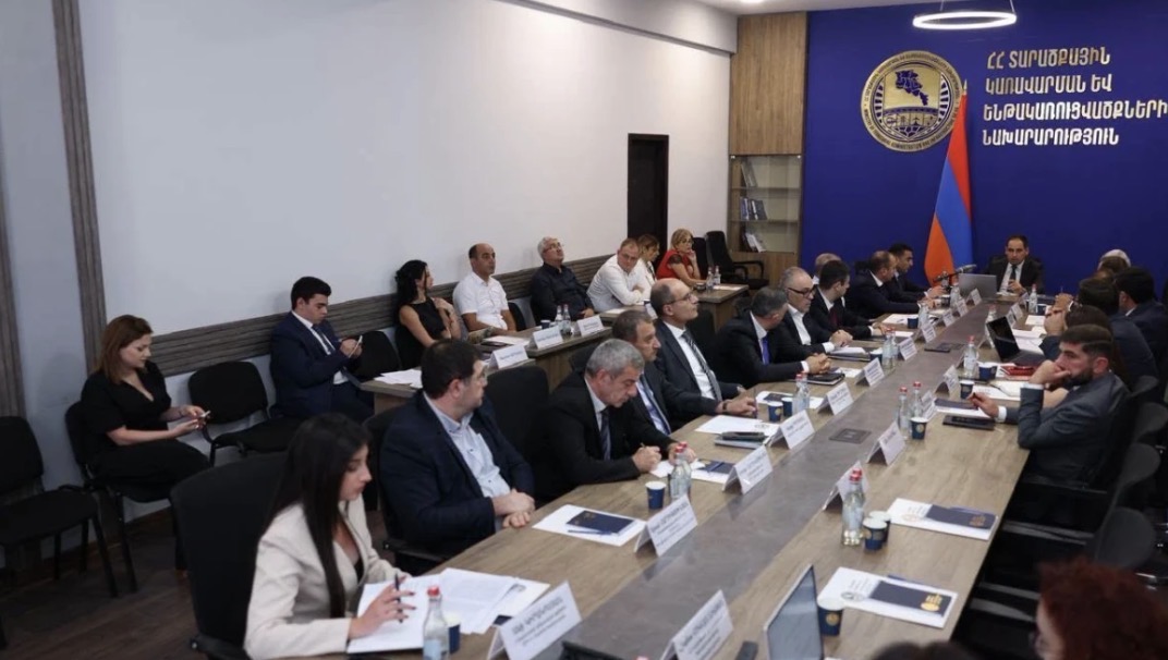 Հանրային լսում՝ ՀԷՑ բաժնետոմսերի գերակա շահի նախագծի շուրջ:
