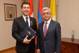 Бывший посол Республики Армения в Святом Престоле Микаел Минасян приглашен в прокуратуру.