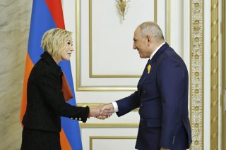 Վարչապետն ընդունել է Սպիտակ տան հավատքի հարցերով գրասենյակի ավագ խորհրդական Ուայթ Քեյնին:
