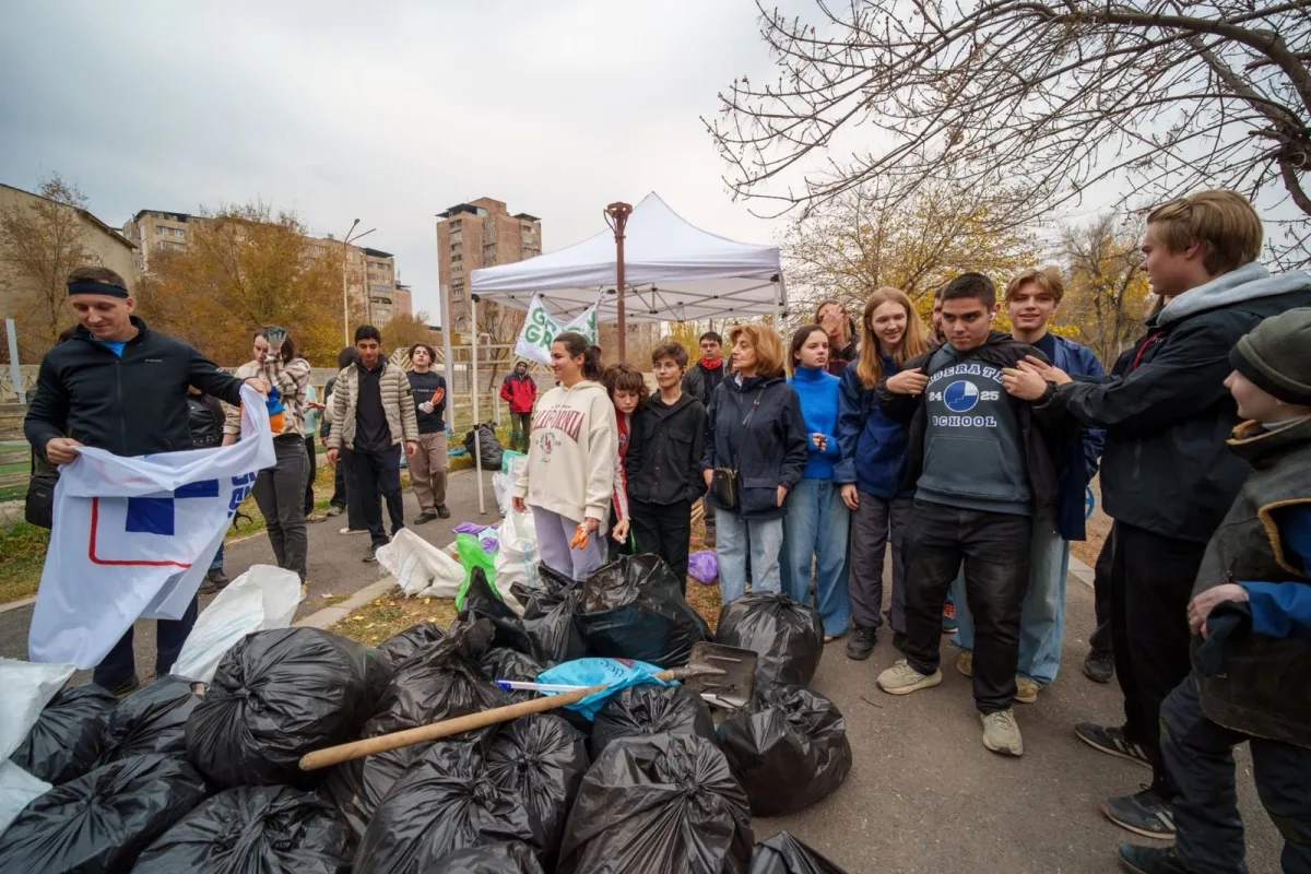 Участники инициативы Green Green собрали более 100 мешков мусора в Аван-Ариндже