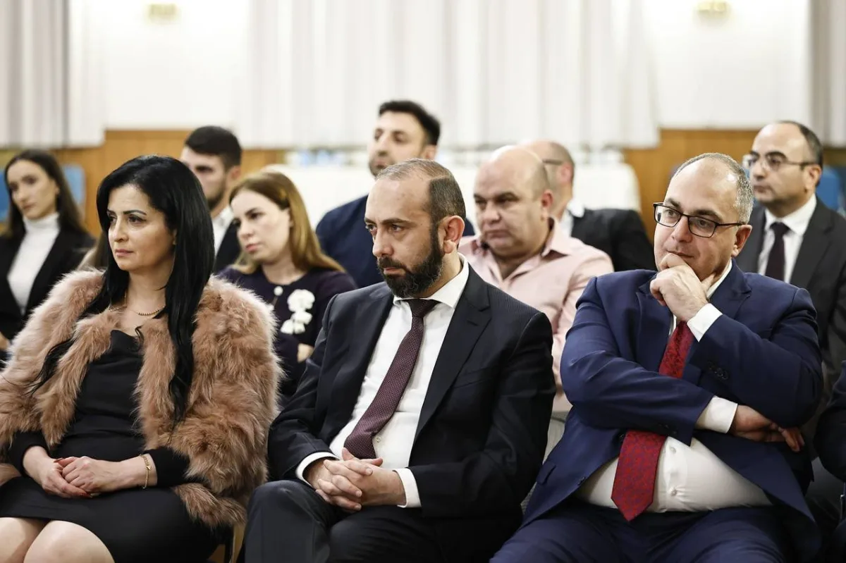 Никол Пашинян встретился с представителями армянской общины в Гамбурге.