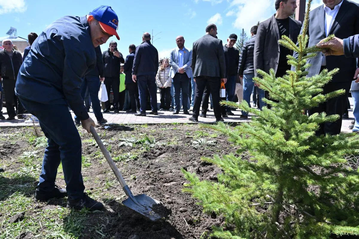 День гражданина в Маралике и Артике. Никол Пашинян опубликовал фотографии.