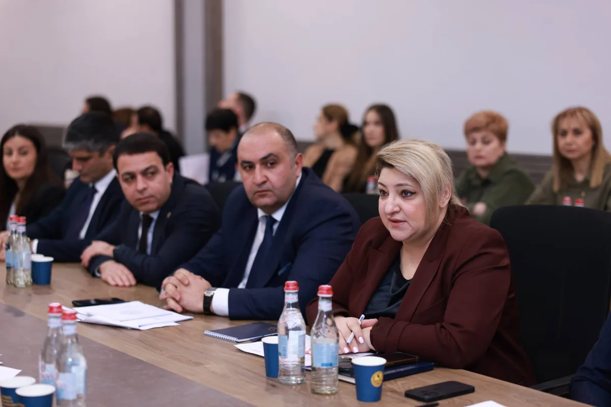 В Министерстве ТУИ: Давид Худатян представил нового замминистра.