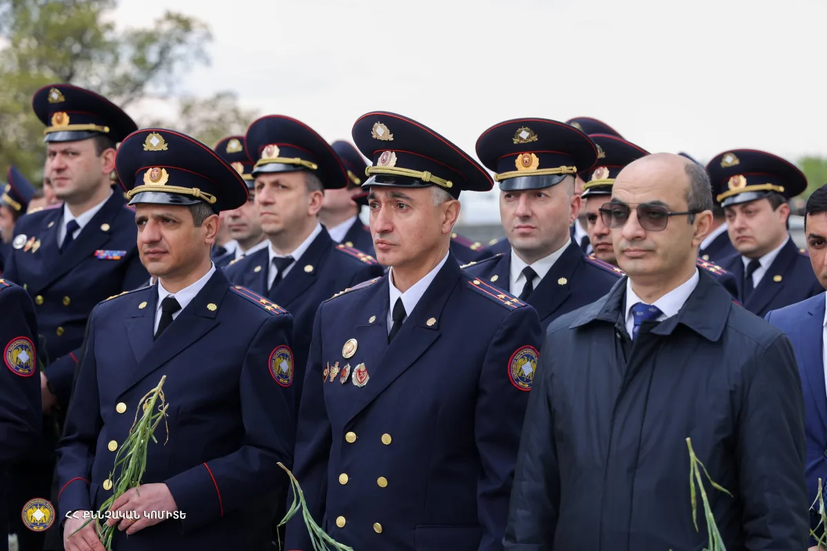 Председатель Следственного комитета РА и сотрудники почтили память жертв Геноцида армян.