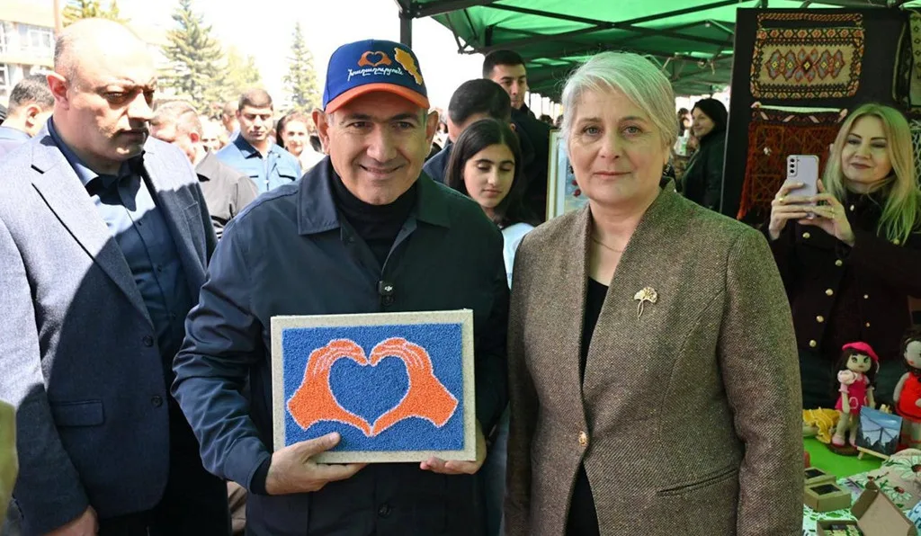 День гражданина в Маралике и Артике. Никол Пашинян опубликовал фотографии.