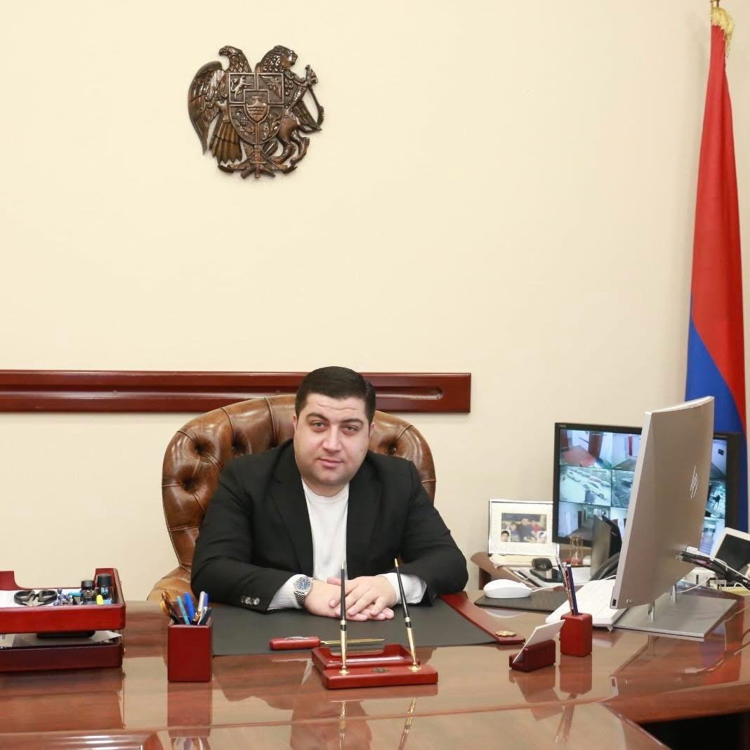 Արաբկիր վարչական շրջանի ղեկավար Արամ Ազատյանը ազատման դիմում է ներկայացրել