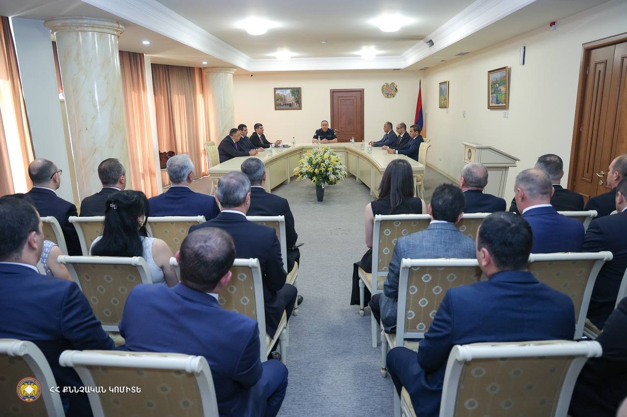 Քննչական կոմիտեի նախագահ Արթուր Պողոսյանը ներկայացրել է գլխավոր վարչության նորանշանակ պետին