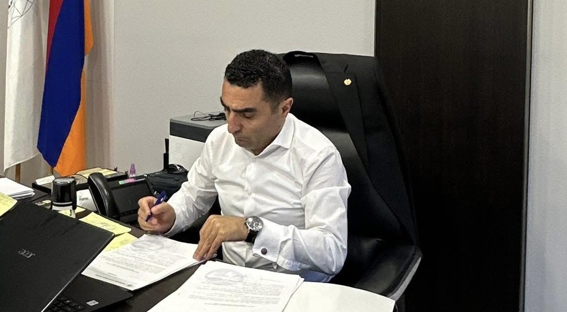 ՀԷՑ-ում փակվել է յուրայիններին ու «խառոշիներին» լավության կարգով «անվճար» հոսանք տալու էջը. ավելի քան 182 մլն դրամ գումար ավել է հավաքագրվել. Ռոմանոս Պետրոսյան