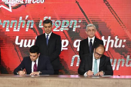 ԱԺ «Պատիվ ունեմ» խմբակցությունը ներկայացրել է ՀՀ վարչապետ Նիկոլ Փաշինյանին անվստահություն հայտնելու ԱԺ հայտարարության նախագիծ