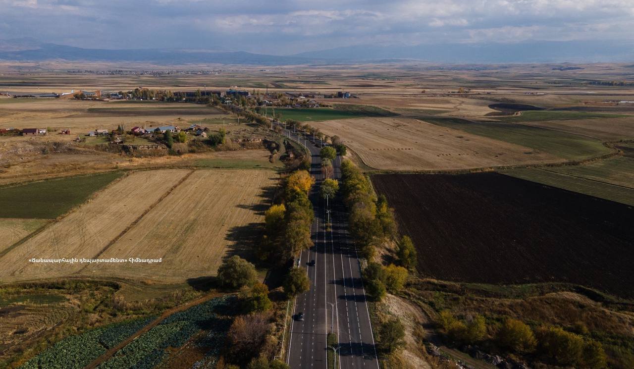 Какова дорога до аэропорта Ширака?
