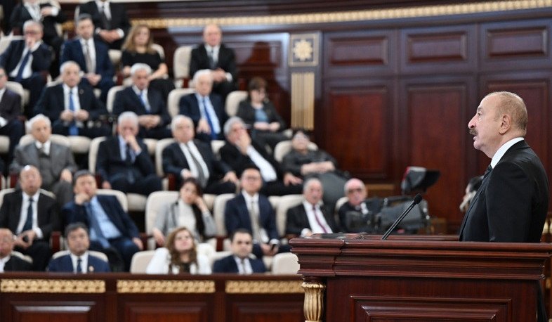 Рост ВВП невысокий, добыча нефти снижается, — Алиев